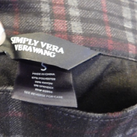 Plaid Vera Wang Leggings! - Picture 3 of 4